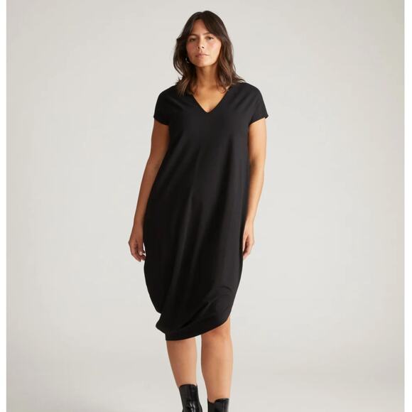 UNIVERSAL STANDARD Iconic Geneva V-Neck Midi Dress Black Sz 6/8 {3U38} - Picture 1 of 5